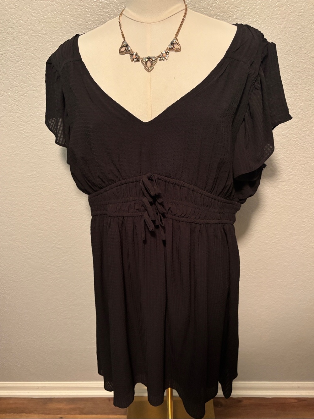 Maurices Black V-Neck Flutter Sleeve Tunic